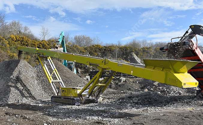 Mobile-conveyors-in-the-Philippine-mine-2