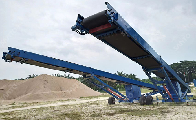 Two-sets-of-mobile-conveyors-in-Malaysia-1